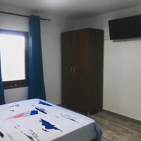 Albdevara Mar Srl Landhuis Vama Veche