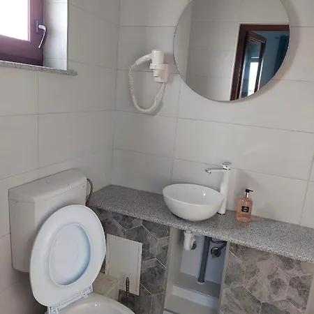 Albdevara Mar Srl בית כפרי