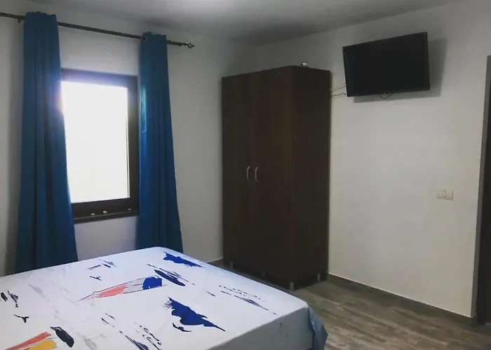 Albdevara Mar Srl Летний дом Вама-Веке