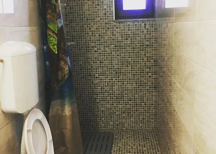 Albdevara Mar Srl Вама-Веке