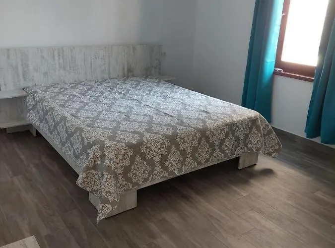 Летний дом Albdevara Mar Srl